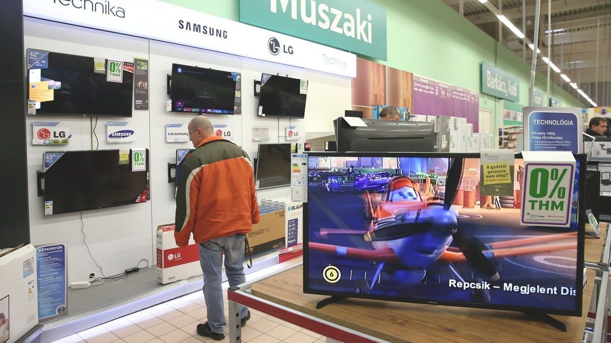 Év végi hitelverseny: a személyi kölcsönök tarolnak, az áruhitelek kivárnak