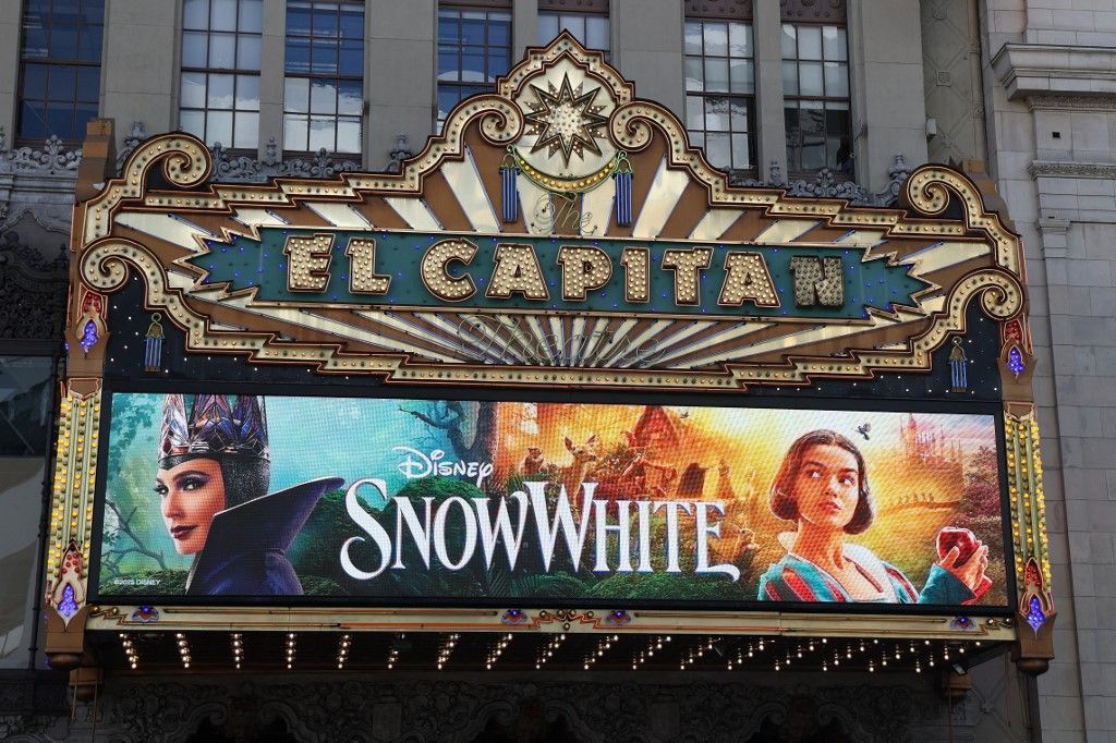 'Disney's Snow White' world premiere in Hollywood Hófehérke mozi film Hollywood