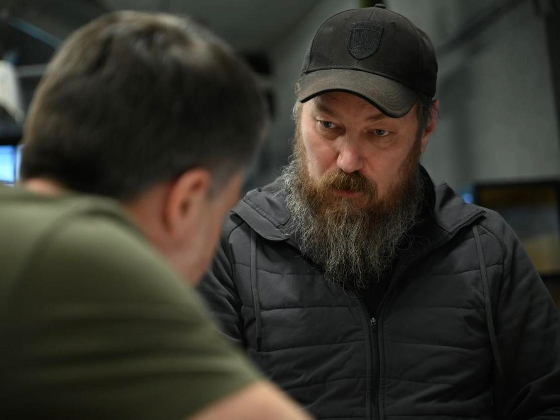 magyar parancsnok, Robert Brovdi, "Magyar"