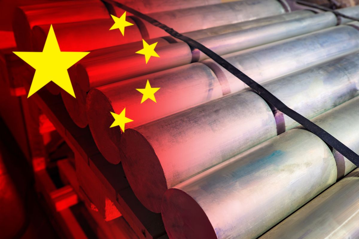 alumínium Import,Of,Metal,From,China.,Pallets,With,Metal,On,The