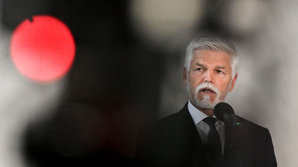 A választásokon már feltörölte vele a padlót Orbán Viktor szövetségese, most még hergeli kicsit a NATO-t – Petr Pavel vérszemet kapott, nem bír magával 