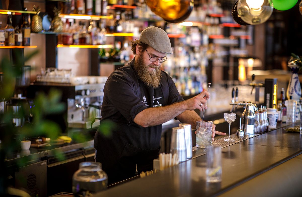 St. Andrea bartender barmanager koktél bor Szurgyi László