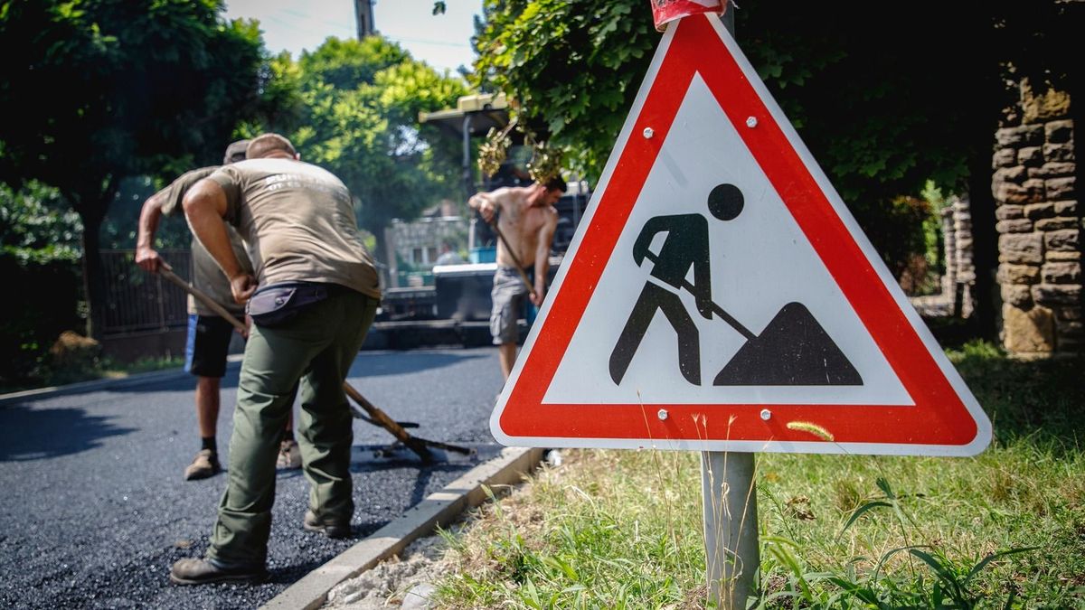 Csodájára jár a tízezres magyar kisváros, 35 éve nem láttak ilyet: kilenc utat aszfaltoztak le 370 millió forintból