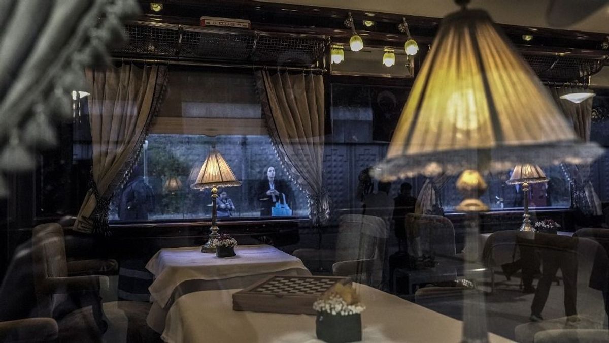 Ez most egész Európa legjobb luxusvonata – mutatjuk, mennyiért lehet rajta utazni 