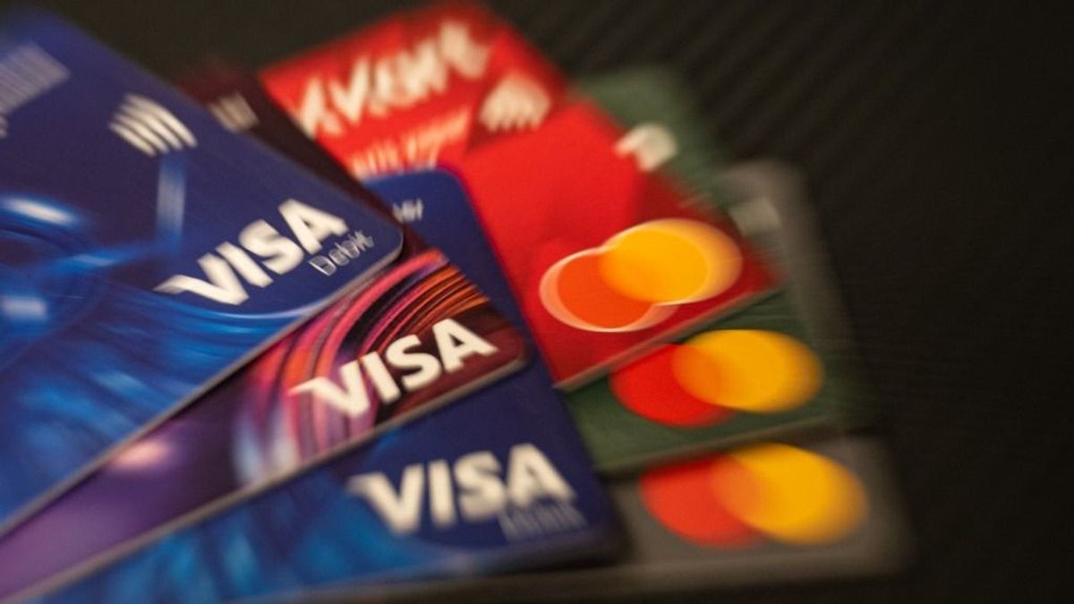 A Visa és Mastercard több tízmilliárd dolláros megállapodása a kereskedőkkel: lezárulhat a 20 éves pereskedés, de nem mindenki örül 