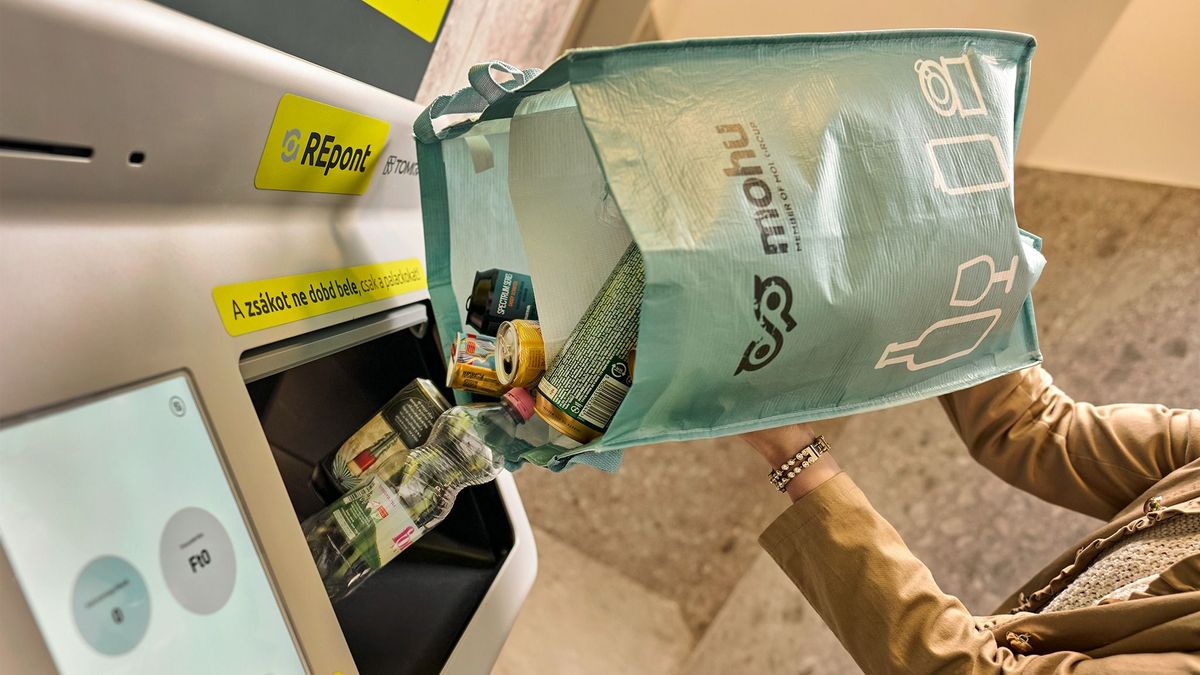 Itt a MOHU nagy bejelentése: nem kell többé egyesével visszaváltani a palackokat