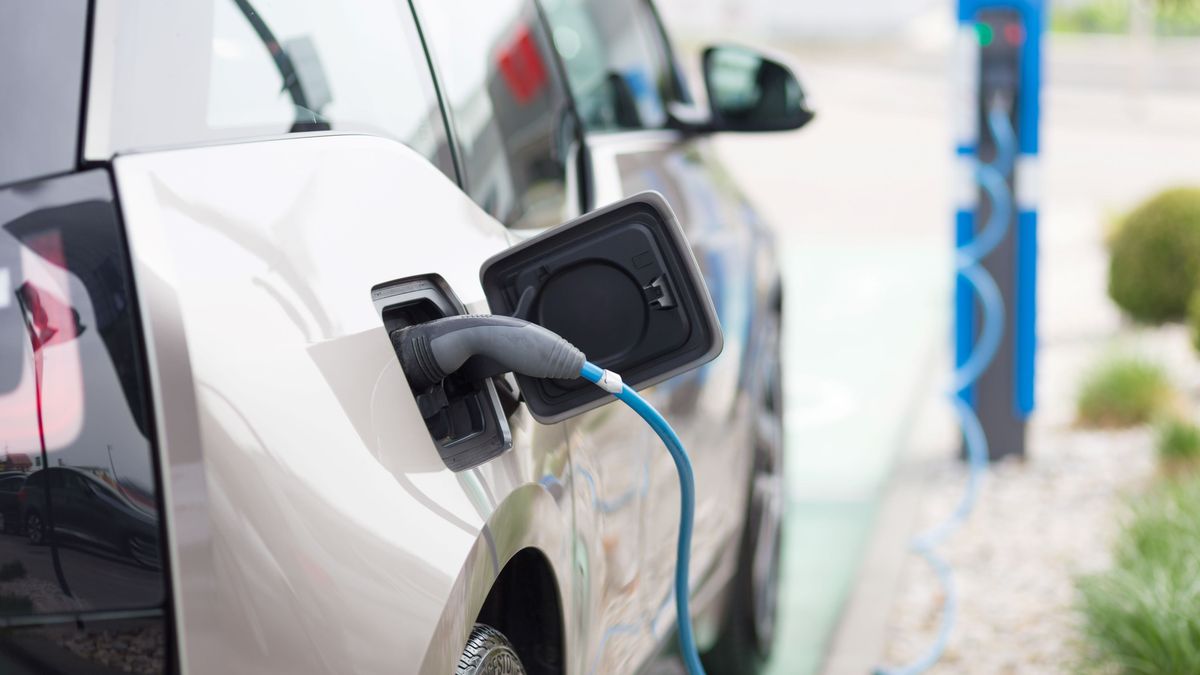 Szó sincs arról, hogy megállt volna az elektromos autók térnyerése, ez csak az Egyesült Államokra igaz 