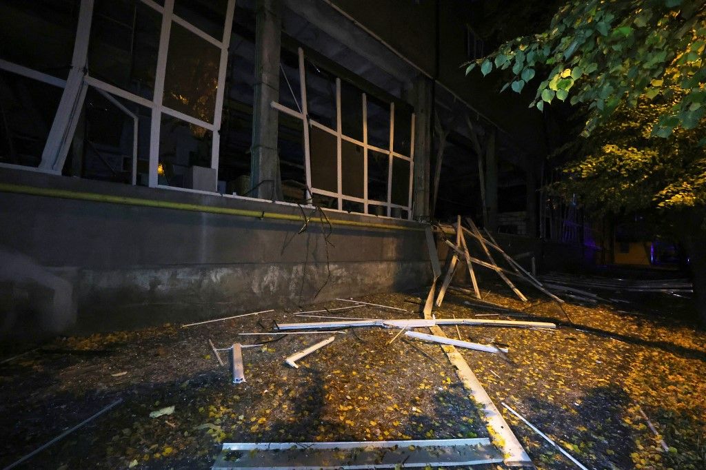 Glide bomb launched by Russian forces explodes near hospital in Kharkiv Oroszország új sugárhajtású siklóbombákat vet be Ukrajna mélyén siklóbomba