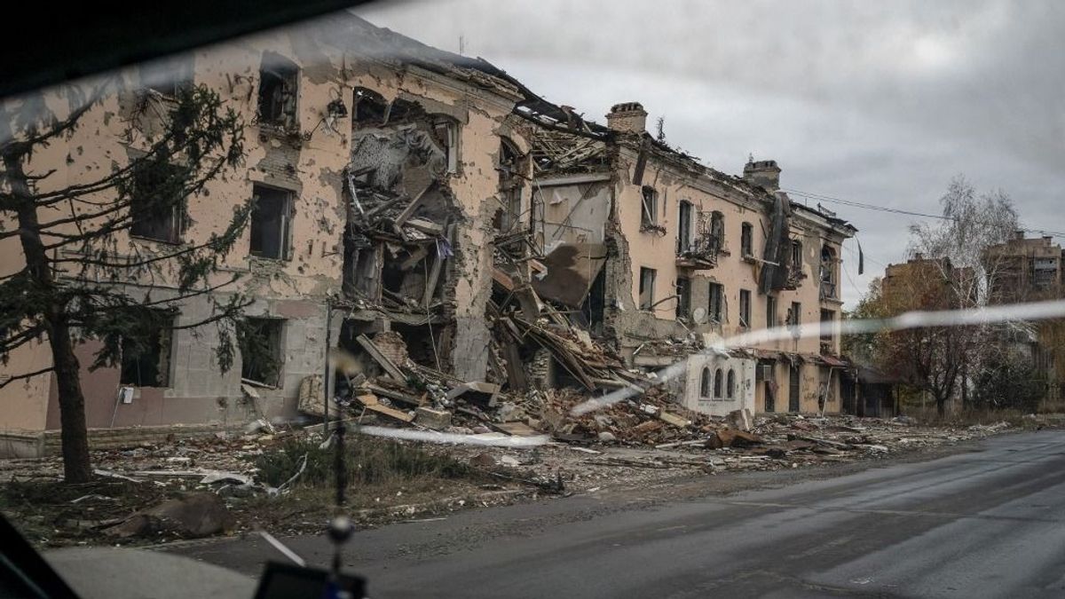 Kreml: az összeomlás szélén táncolnak az ukrán erők Kupjanszknál és Pokrovszknál 