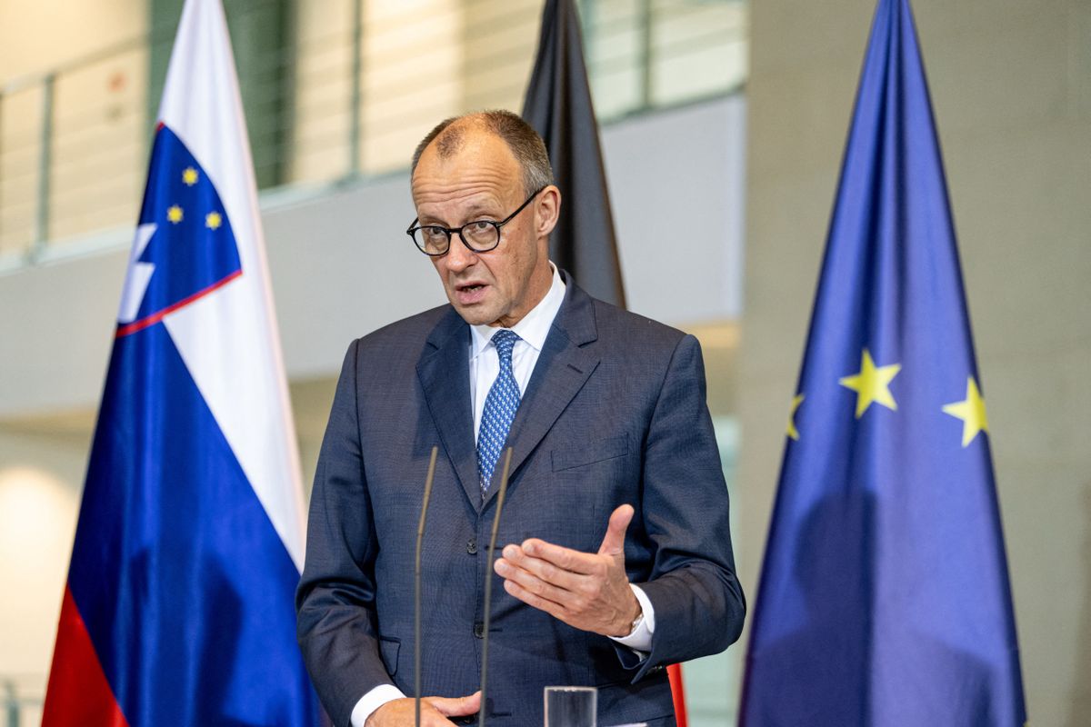 Merz ismét kritizálta Orbán Viktort a párbeszédért