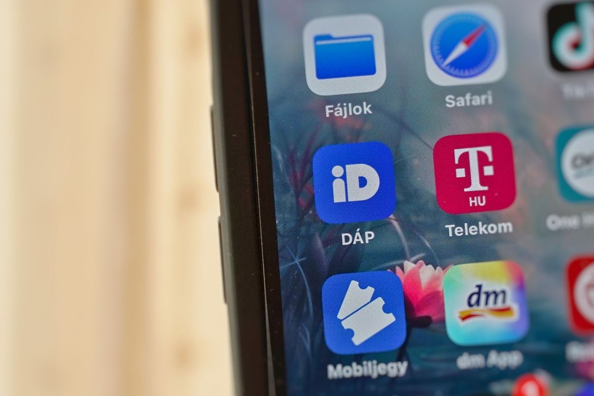 DÁP alkalmazás Váratlan bejelentést tett a kormányzat, leállnak az állami informatikai rendszerek: elérhetetlenné válik a DÁP-alkalmazás, nem fogadnak a kormányhivatalok – így érinti az e-recepteket