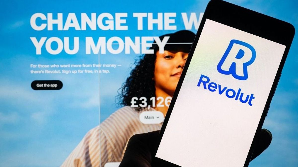 Revolut kártyák birtokosai számára lett veszélyes a Black Friday, ettől az újfajta csalástól óvjuk magunkat 