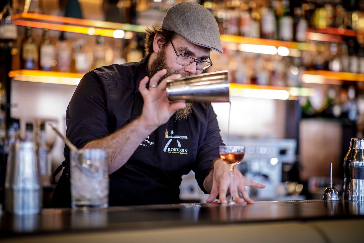 St. Andrea bartender barmanager koktél bor Szurgyi László