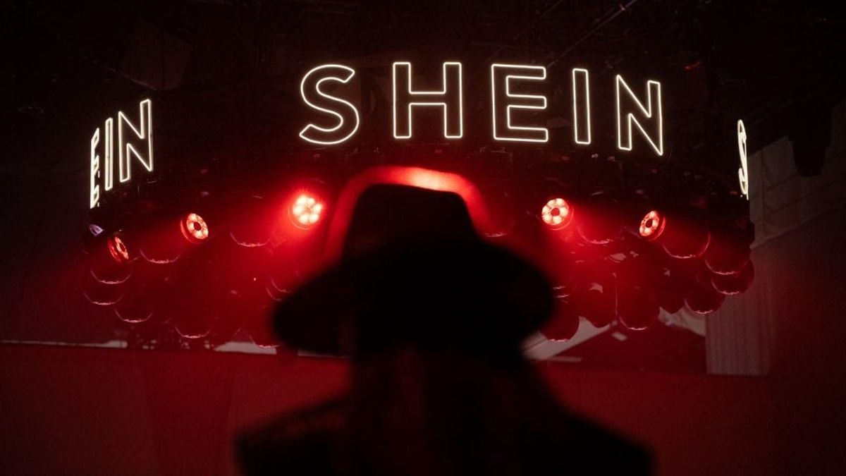 Megúszta a Shein: eltűntek a tiltott termékek, köztük a szexbabákat