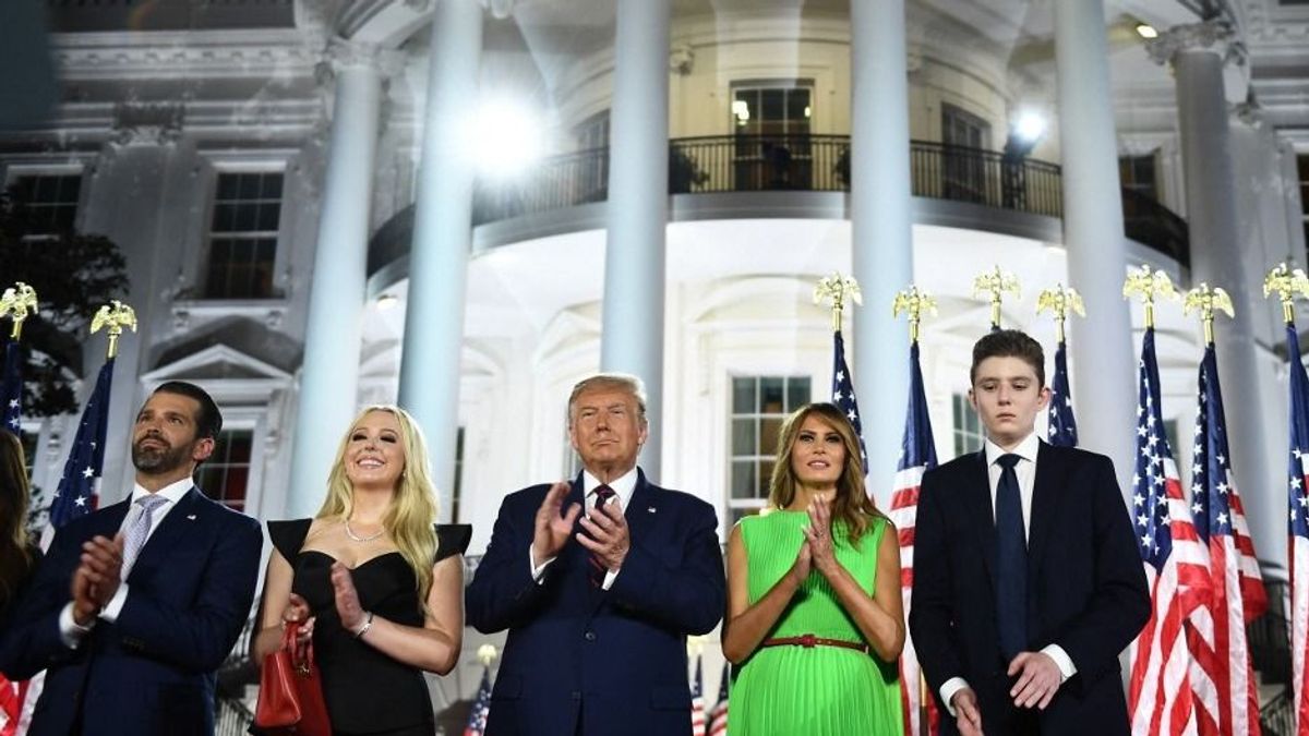 Trump adta, Trump elvette: az elnök követői nem feltétlenül jártak jól a kriptopiacon 