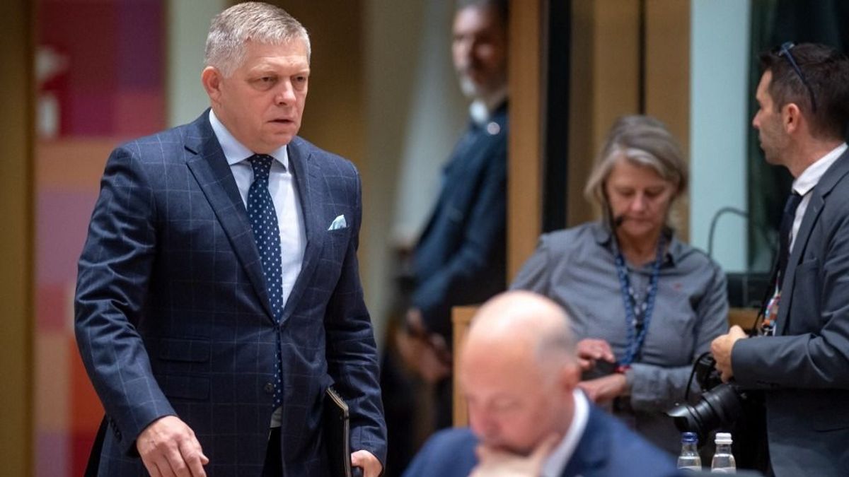 Most lett elege Szlovákiának Zelenszkijből: bejelentés a Barátság vezetékről, így darabolnák fel Ukrajnát – a legolvasottabb közéleti cikkek augusztusban 