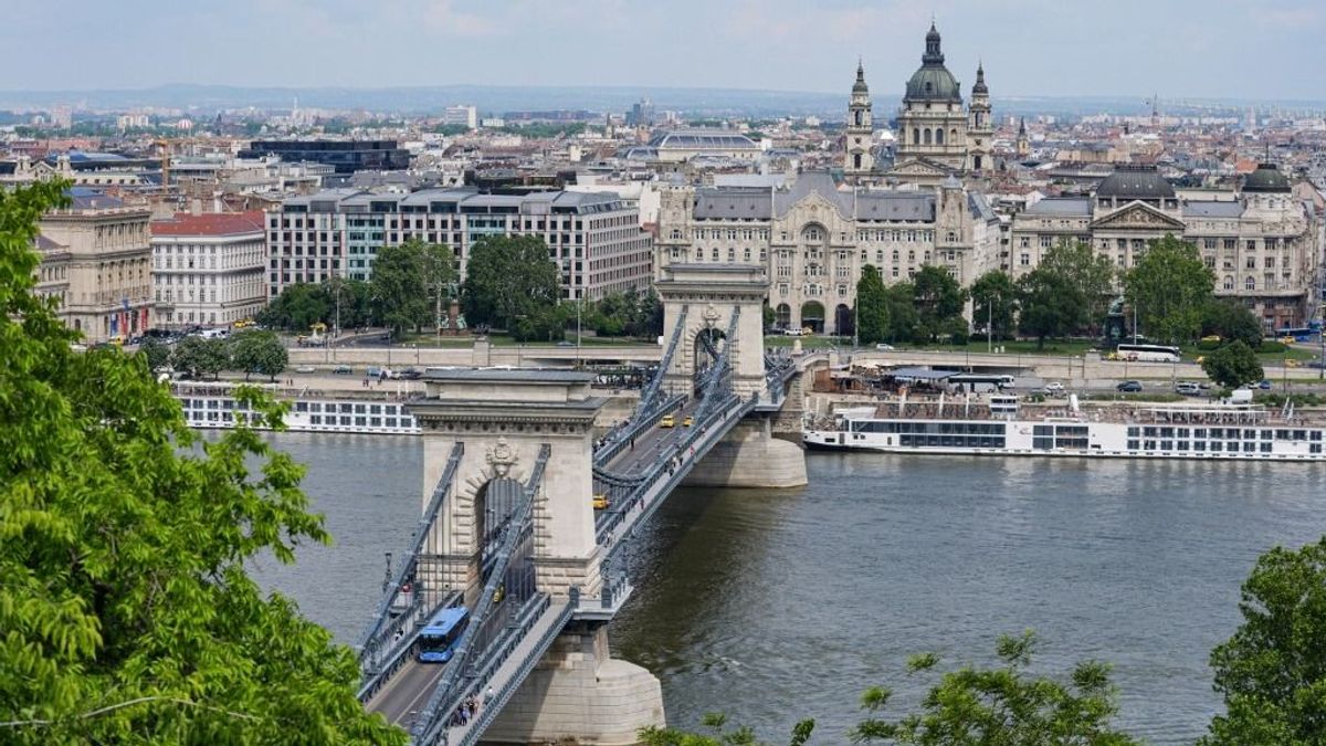 Itt a csomag, amit Karácsony repesve várt, de nem köszönte meg – az állam segíti ki a budapestieket 