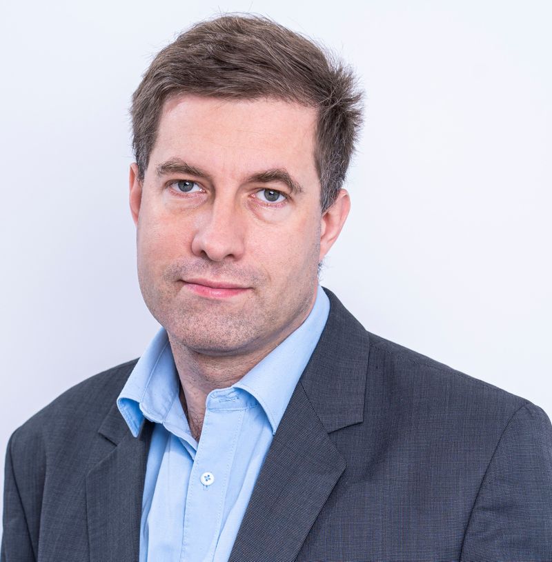 Dr. Regős  Gábor szerző profilképe