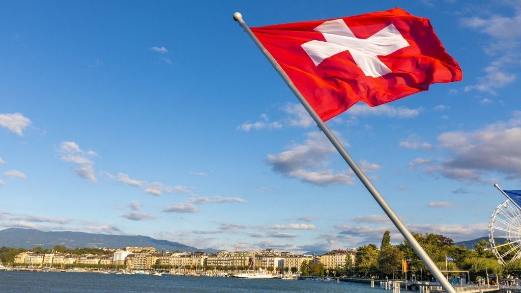 Swiss flag, Geneva Lake, G svájc eneva, Switzerland Svájc lakosság