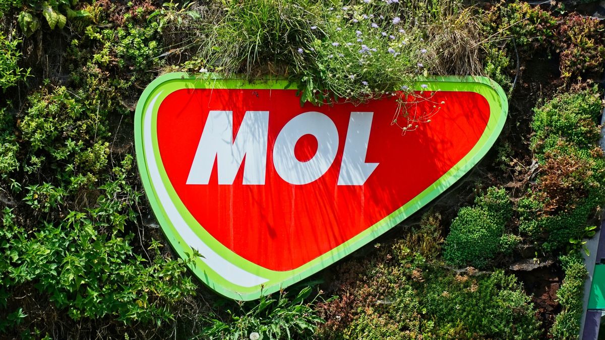 Mol Move, Budapest,,Hungary,-,July,8,,2024:,Mol,Logo,On,An