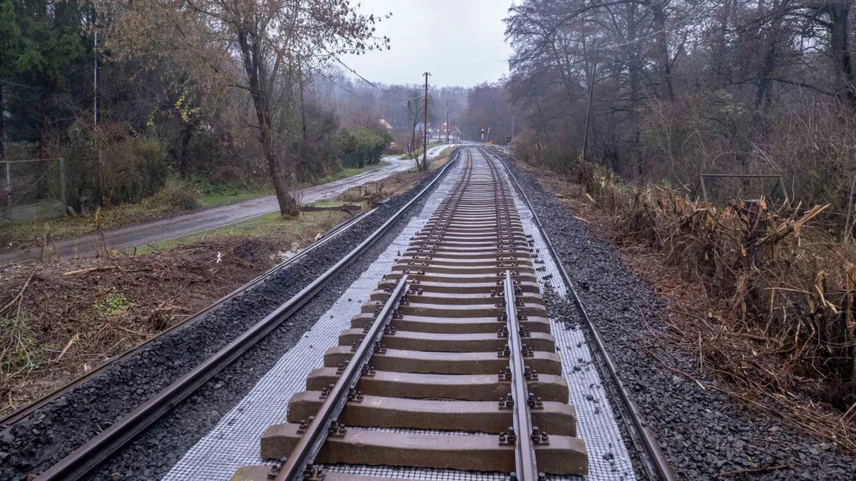 MÁV: 800+60 milliárd forint, hatalmas összeget mondtak be 2026-ra – erre megy 