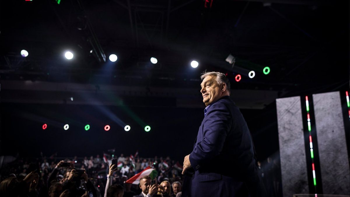 Az egész ország figyeli: Orbán Viktor valami különlegesre készül órákon belül – bejelenések jöhetnek Mikulásra? 