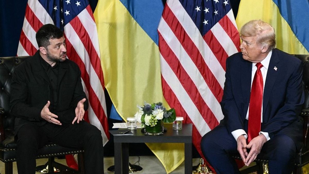 Trump most tényleg sarokba szorította Zelenszkijt, napjai maradtak az ukrán elnöknek: már karácsonyra befejeződhet a háború – „Különben veszít”