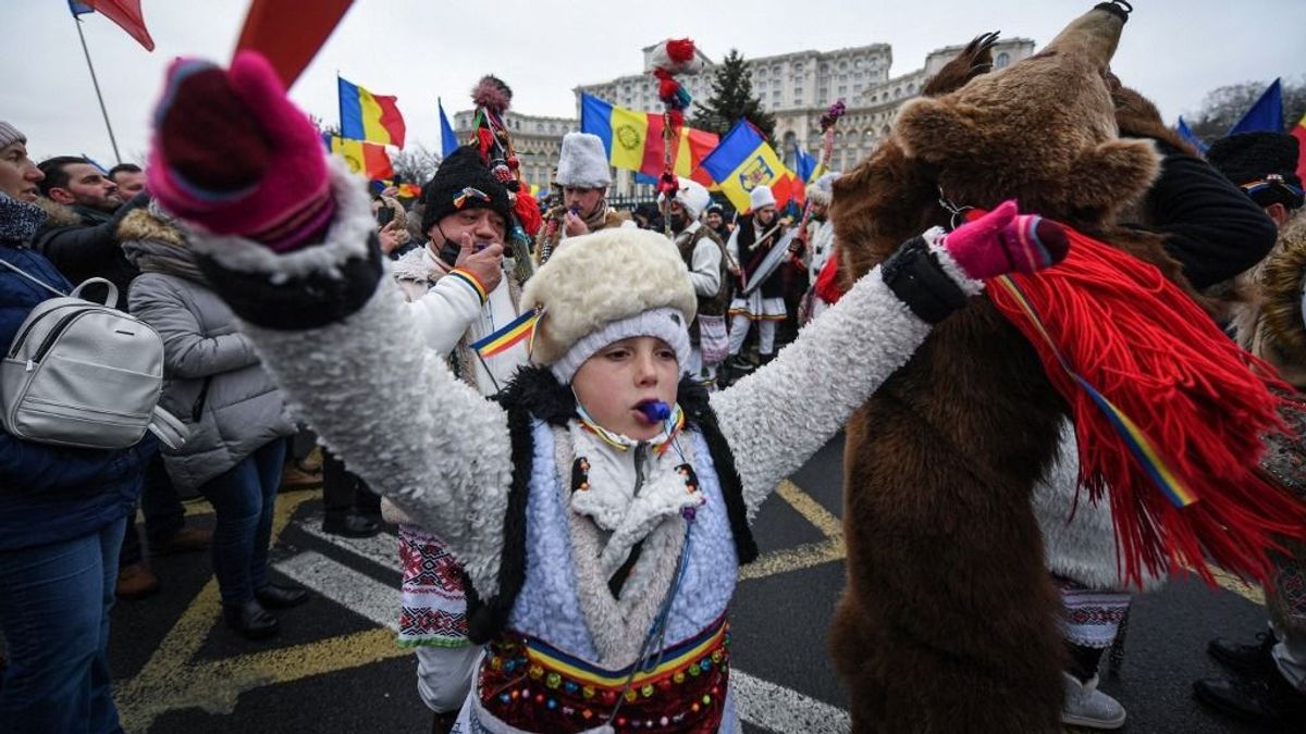Most rossz románnak lenni, karácsony előtt lőnek vissza a szétköltött évek és 2026 sem lesz jobb 