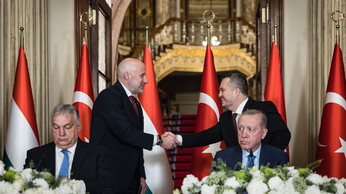 A 4iG is hazahozott valami fontosat Törökországból, ahol a kormányfő páratlan üzletet kötött 