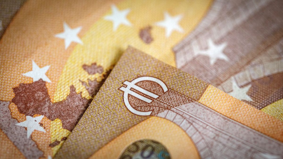 Majdnem atombomba robbant Ukrajnában és csúcsára hágott a taxistüntetés – január legolvasottabb közéleti cikkei