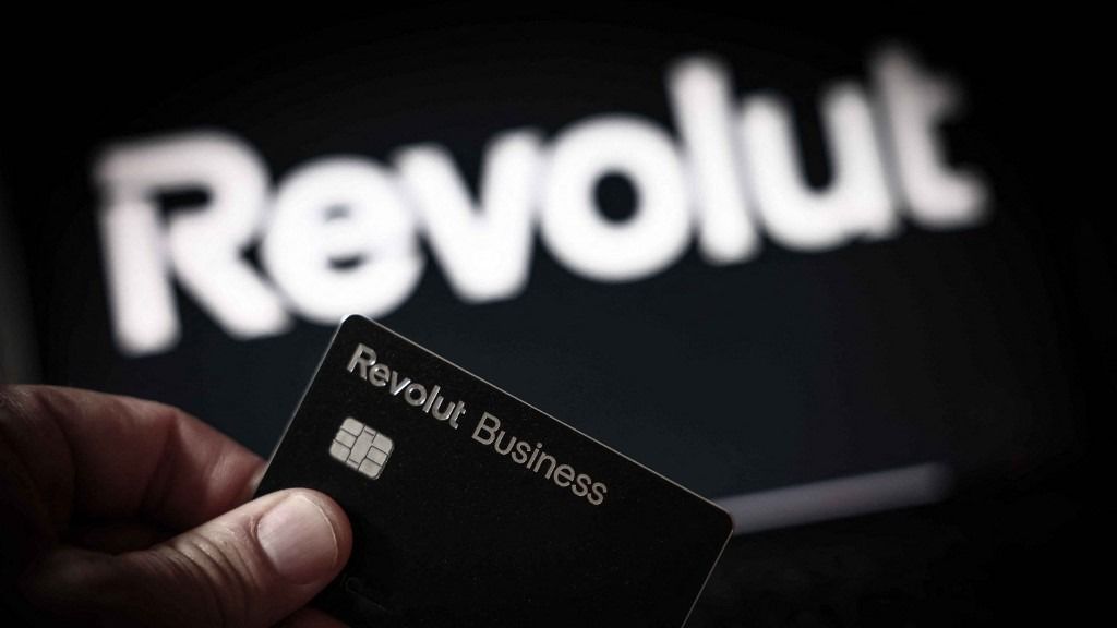 Revolut Ukrajna, Business, 