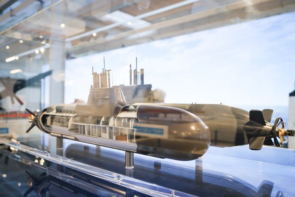 Union Chancellor candidate Merz at TKMS in Kiel