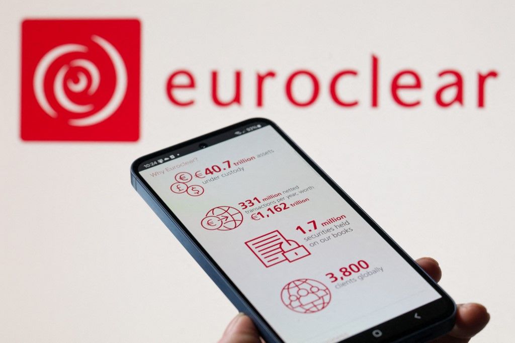 Euroclear - Photo Illustration
