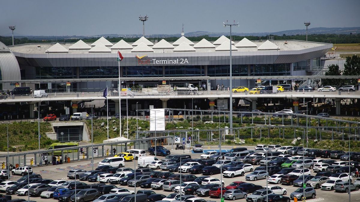 A repülőtér kötöttpályás és közúti megközelítésének fejlesztése stratégiai jelentőségű a kormány számára. Fotó: Vémi Zoltán