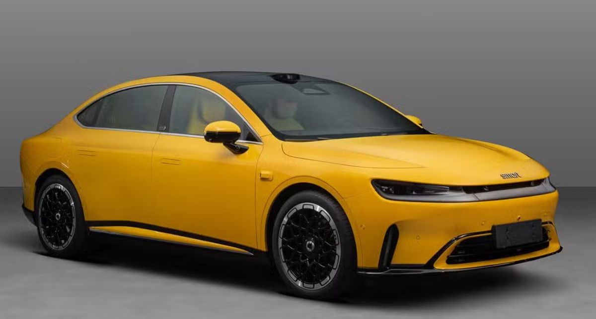 Mercedes Smart Geely