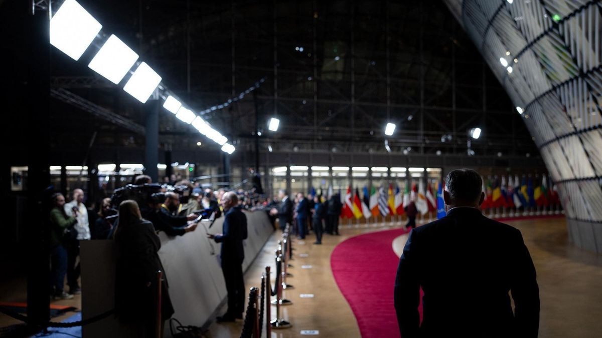 Orbán Viktor megüzente Európa vezetésének: Magyarország nem fél az elszigetelődéstől – "Ez tudatos"