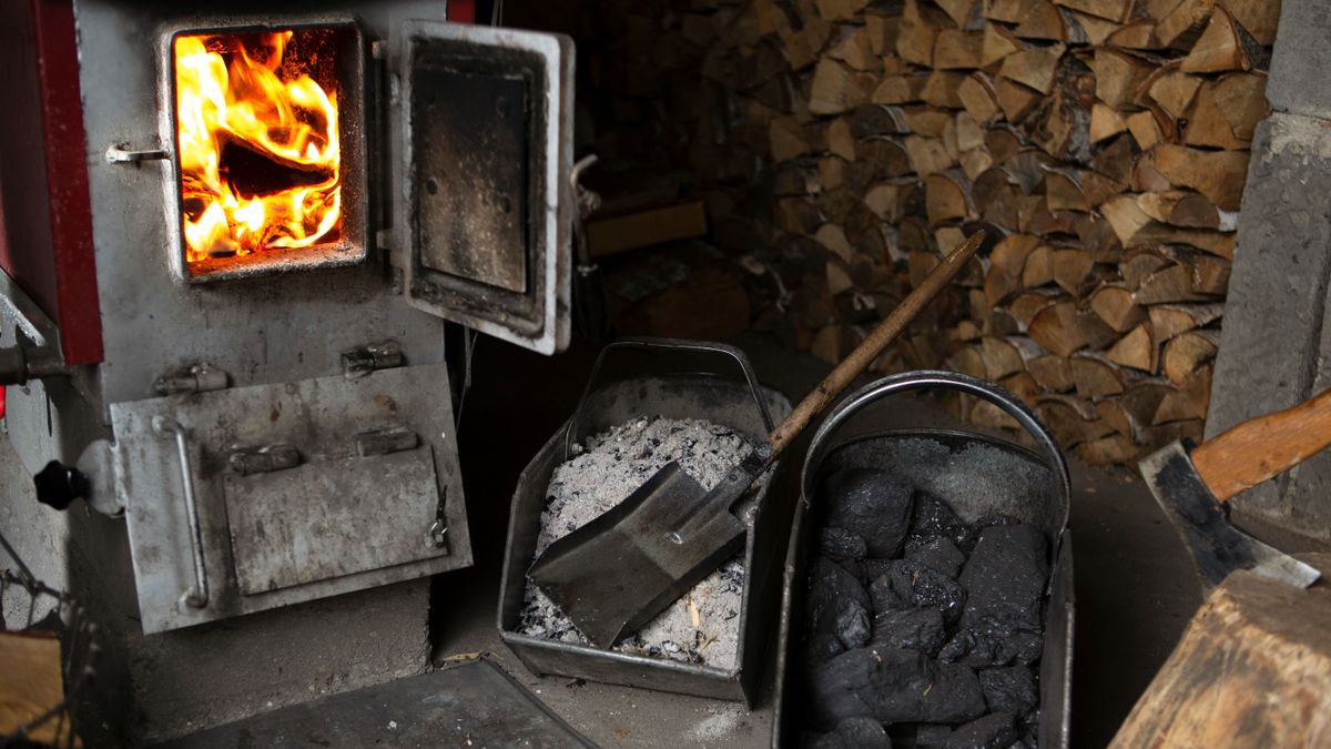 Óriási botrány van Szlovákiában, teljes csőd az energiatámogatási rendszer, a képviselőknek jár, a szegény embereknek nem