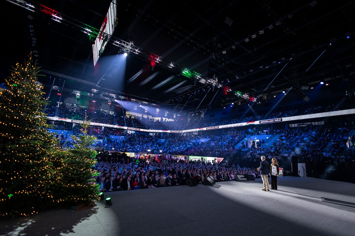 Ukrajna, SZABÓ Zsófia; RÁKAY Philip, DPK, Szeged