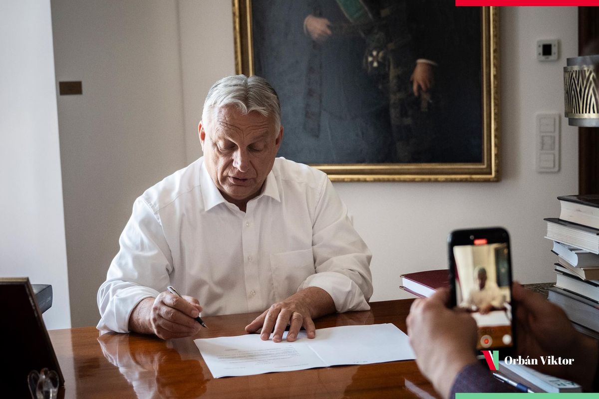 Orbán Viktor bejelentette a 2026-os fizetésemelést