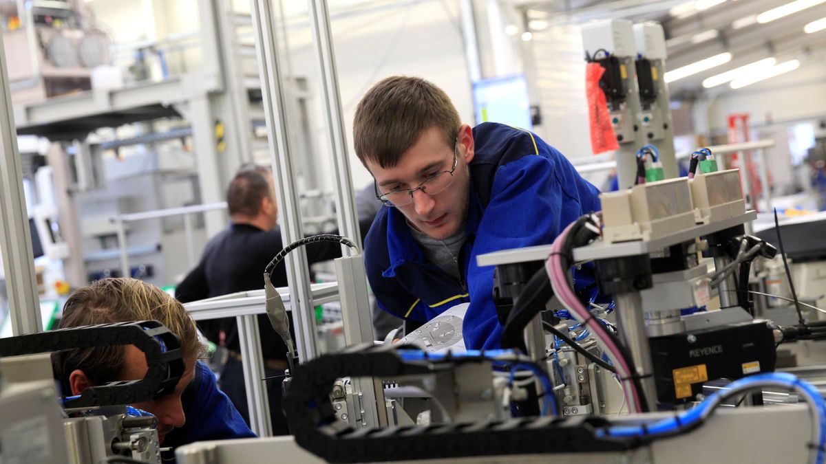 Hatalmasat nőttek a keresetek és ezt kormányintézkedés okozta 