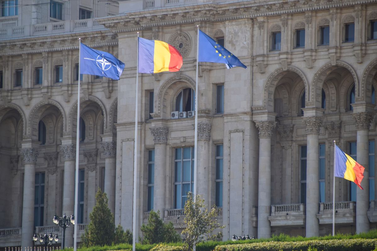 Bukarest, Románia, román gazdaság
Európai Unió, EU, NATO