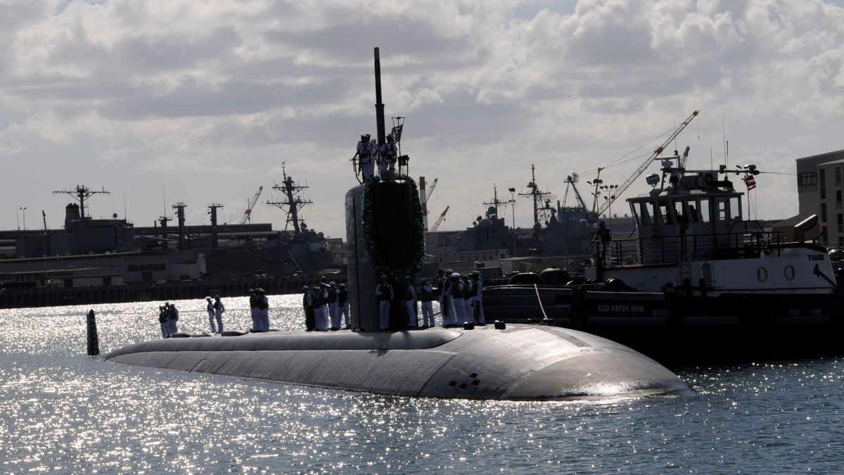 Vészesen közel kötött ki Amerika támadó atomtengeralattjárója, rendesen kihúzta a gyufát: Észak-Korea kezd begurulni, ennek csúnya vége lehet