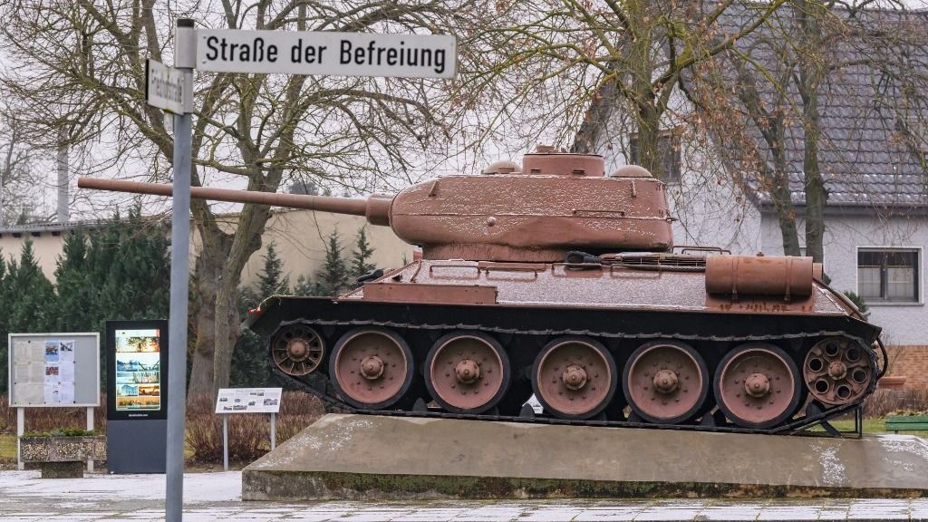 Oroszország orosz tank
orosz-ukrán háború
T34, T-34