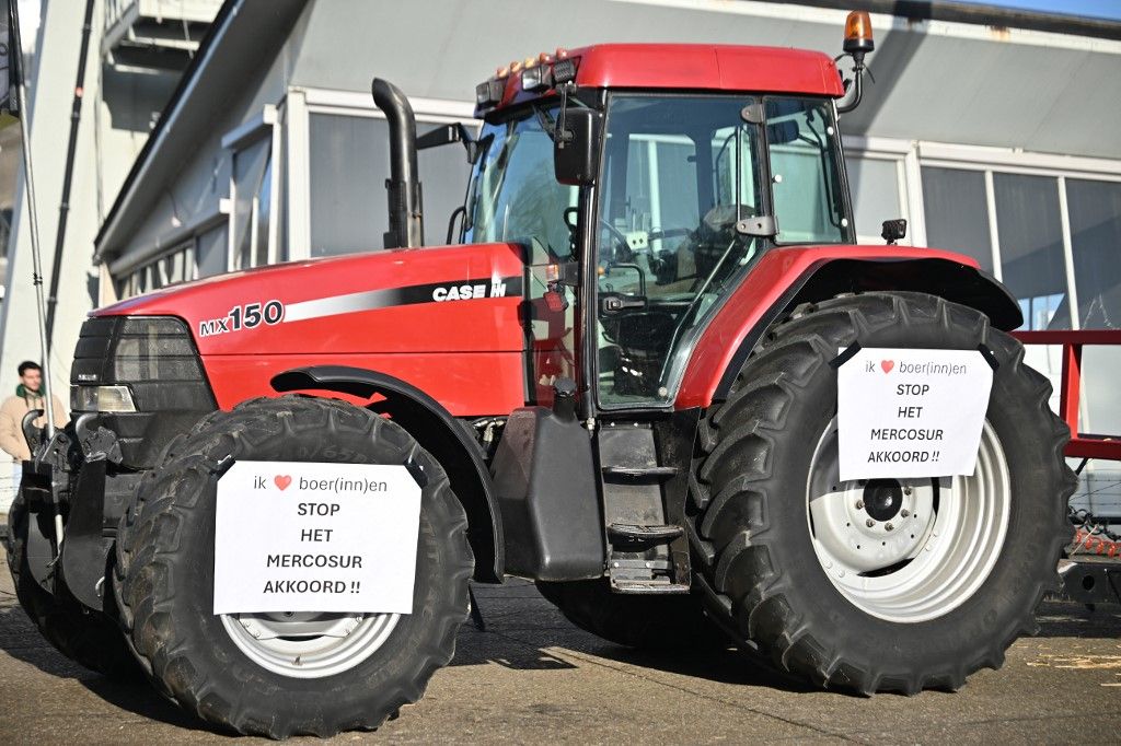 Farmers in Brussels protest against the EU-Mercosur Trade Agreement Mercosur-ellenes tüntetés Strasbourgban: ritka összefogás született a gazdák védelmében