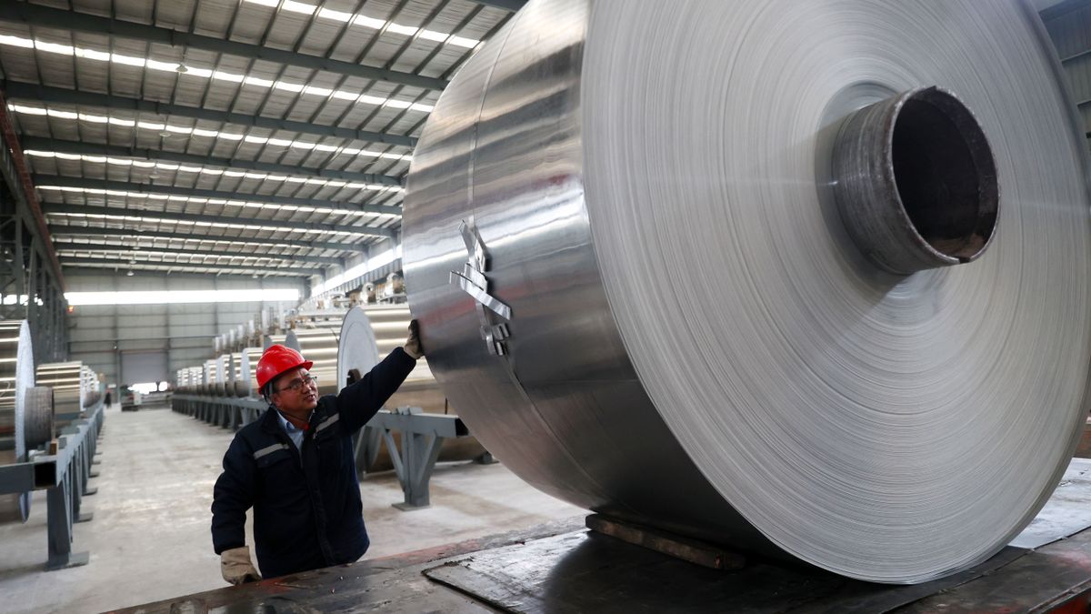 Ellentétes trendek Kínában – történelmi csúcs az alumíniumtermelésben, mélypont az acélgyártásban 