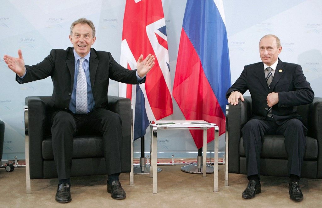 A Gázai Béketanácsba Vlagyimir Putyint úgy hívták meg az amerikaiak, hogy a testületbe számára elfogadható személyeket válogattak