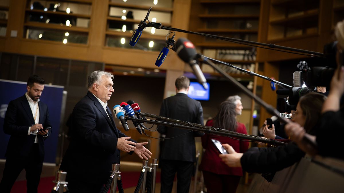 Váratlan esemény történt a rendkívüli EU-csúcson, Orbán Viktor azonnal kiállt a nyilvánosság elé: titkos ukrán dokumentumot tárt fel – Brüsszel ledobta az atombombát