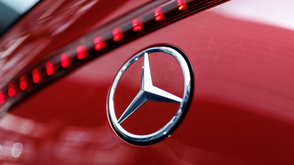 IAA - Mercedes-Benz exhibition stand 