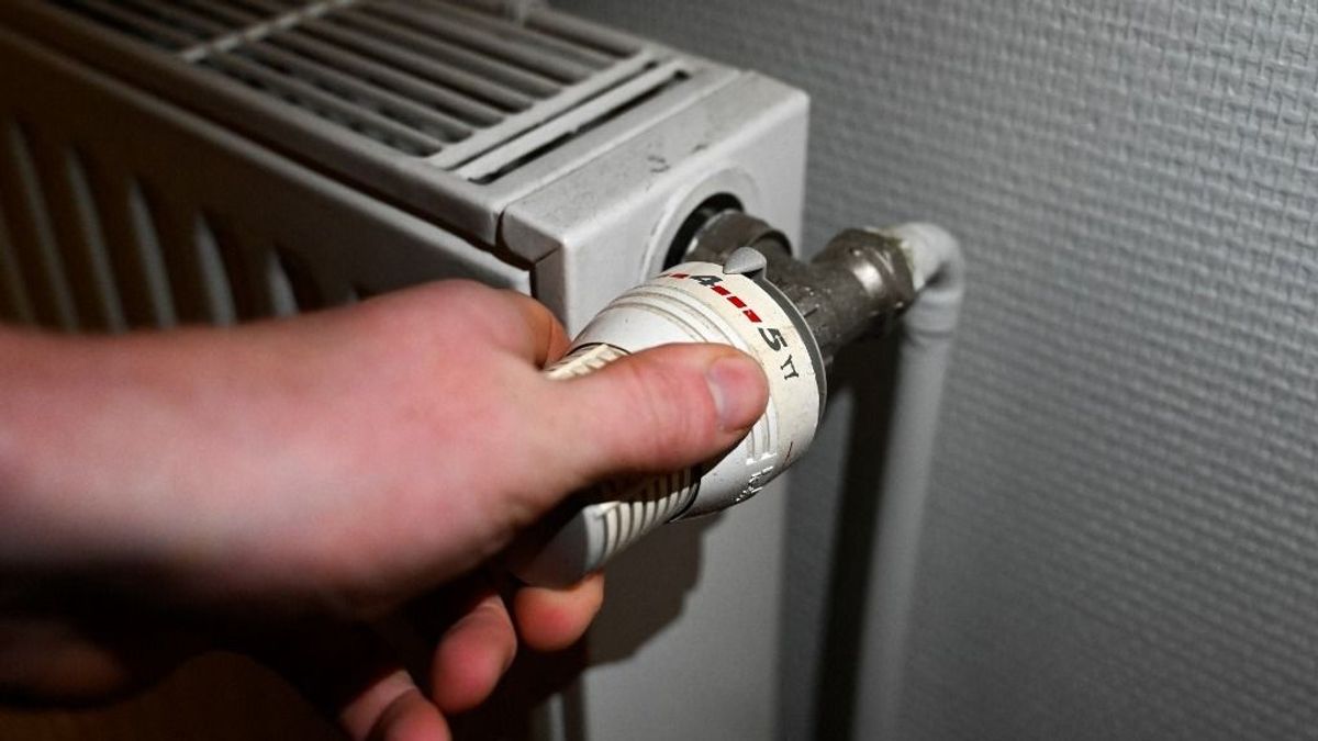 Nagyobb a baj a 20 ezres magyar városban, mint hitték: nem tudják visszaindítani a fűtést, várni kell – a polgármester kora reggel üzent a lakosságnak 