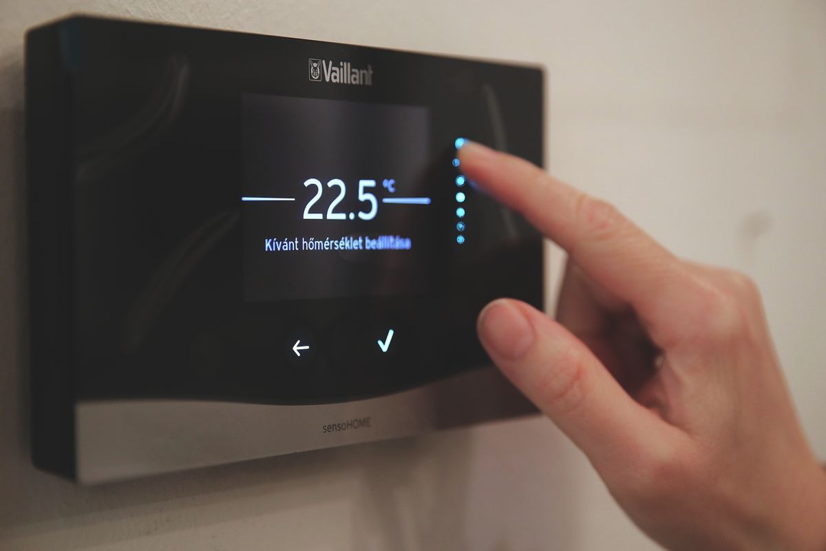 A11I7416 , rezsicsökkentés, kormány